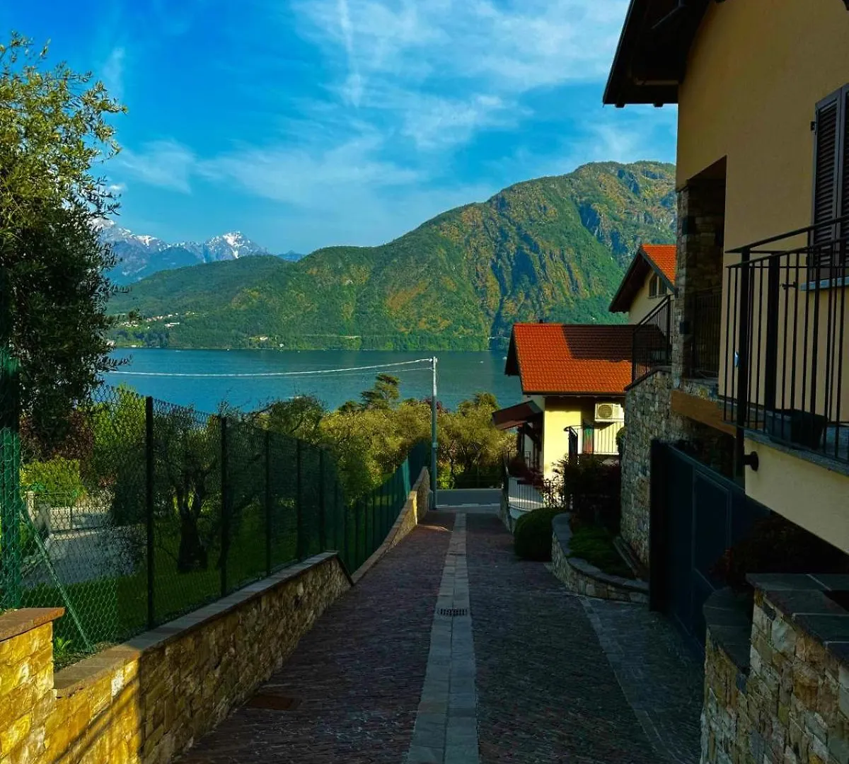 Apartment Belvedere B2 Mezzegra 0*,